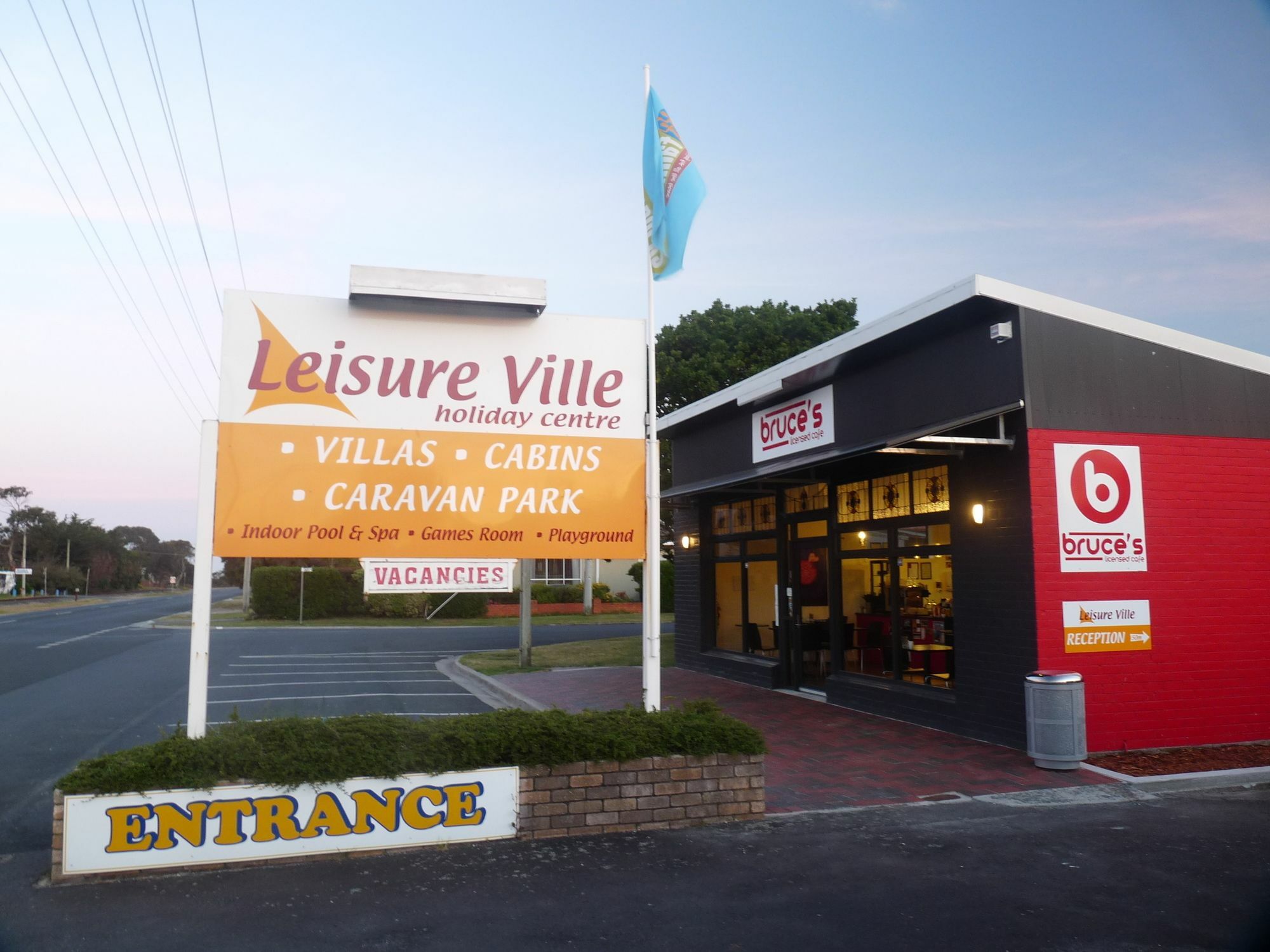 Leisure Ville Holiday Centre Wynyard Exterior photo